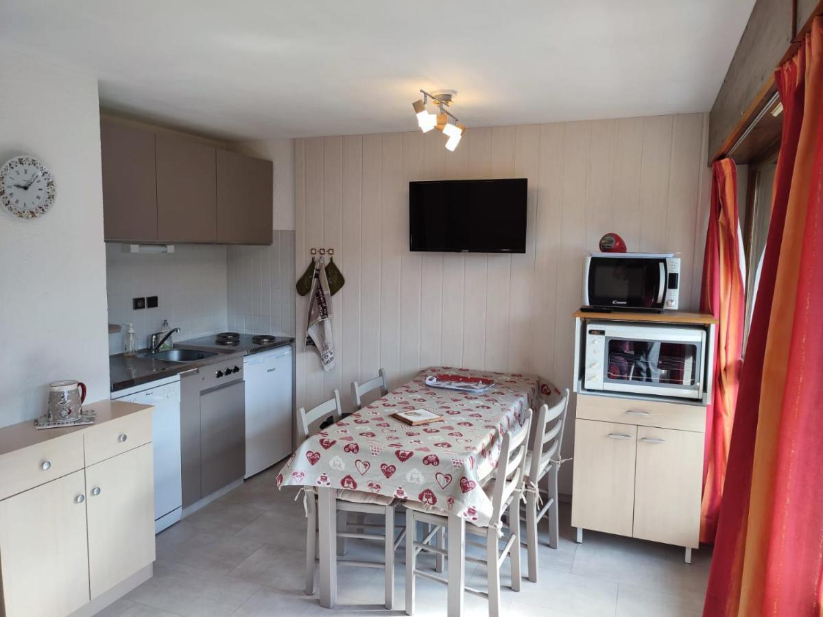 Coquet Studio De 4 Personnes Aux Carroz - Balcon Et Wifi Les Carroz d'Araches Buitenkant foto